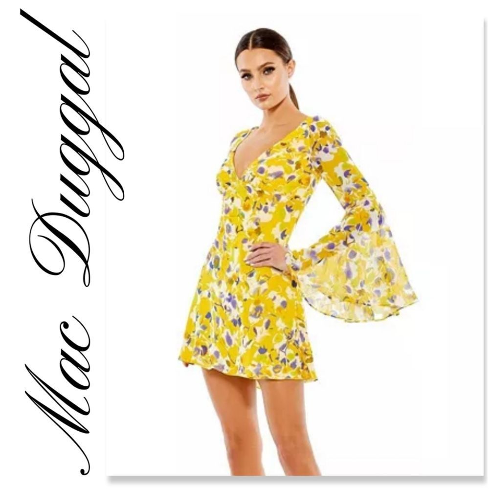 NWT Ieena Duggal - Long Bell Sleeves Empire A-Line Dress